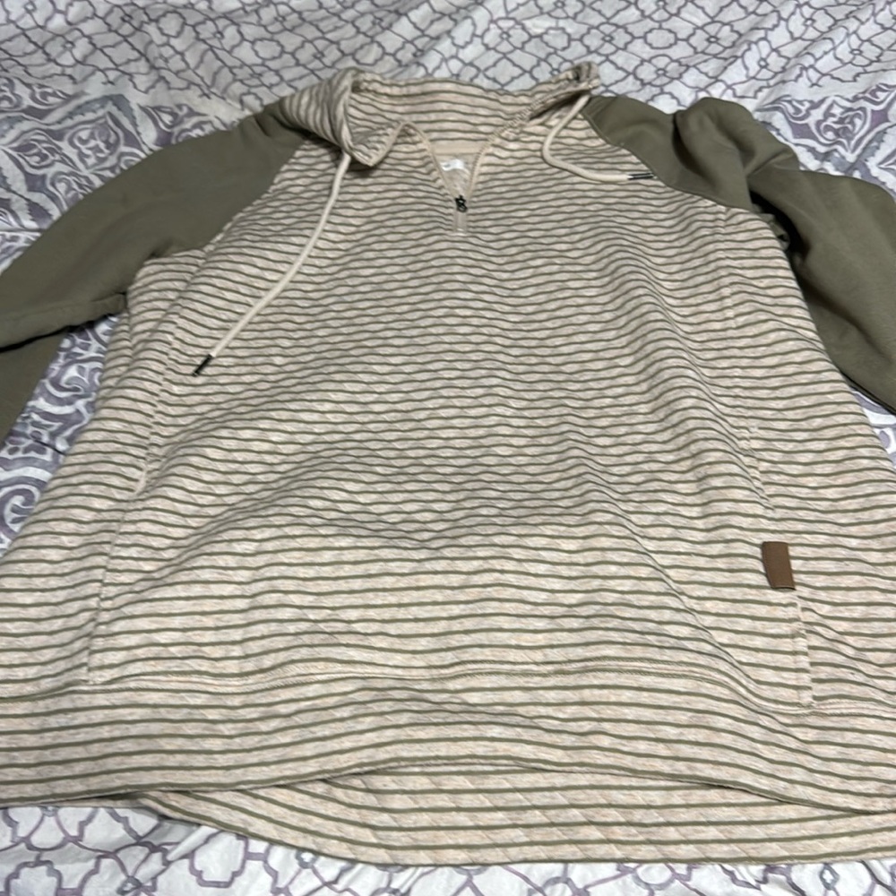 Cream and army green sweatshirt